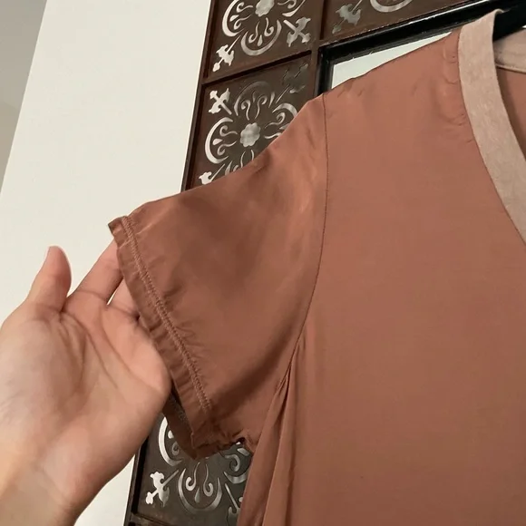 Nation LTD June Satin V-Neck Top - Picture 3 of 5